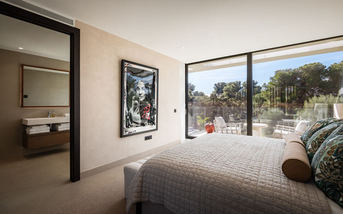 Image No.27-7 Bed Villa for sale