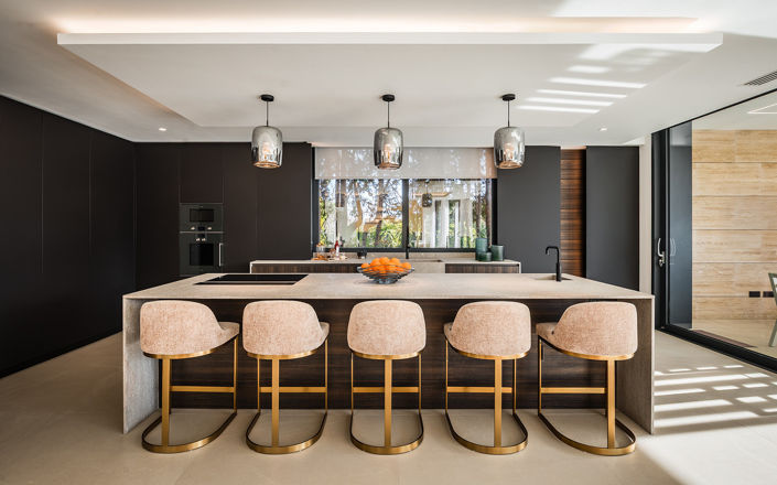 Image No.48-7 Bed Villa for sale