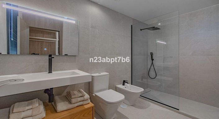 Image No.21-5 Bed Villa for sale