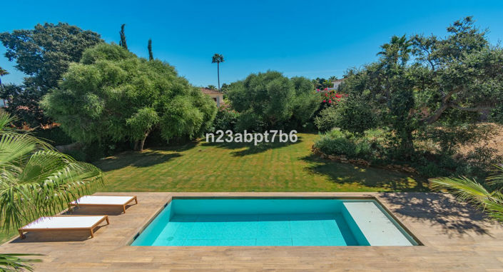 Image No.8-5 Bed Villa for sale