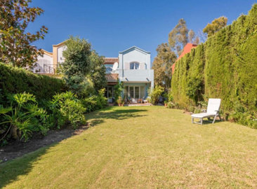 1-7980e48d732b6fc85c14b43b94d2aa54