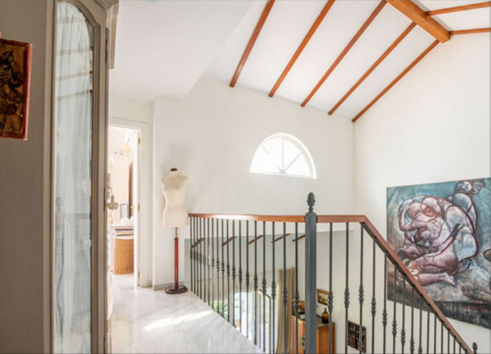 Image No.2-3 Bed Townhouse for sale