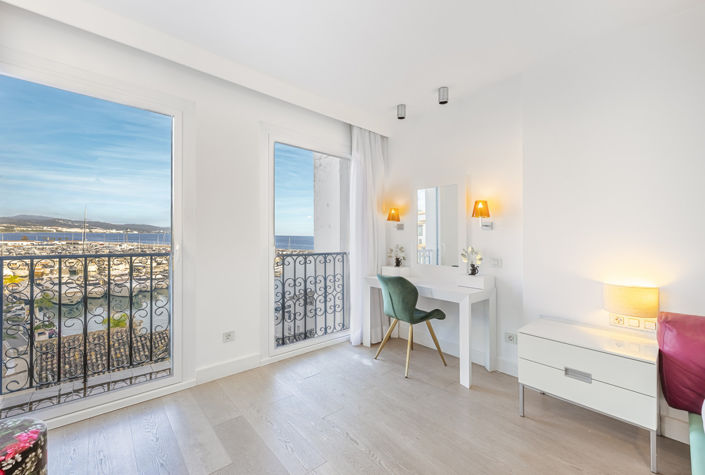 Image No.50-3 Bed Penthouse for sale