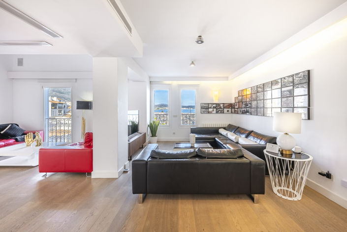 Image No.9-3 Bed Penthouse for sale