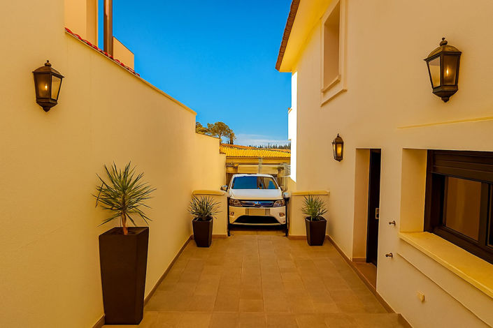 Image No.13-2 Bed Villa for sale