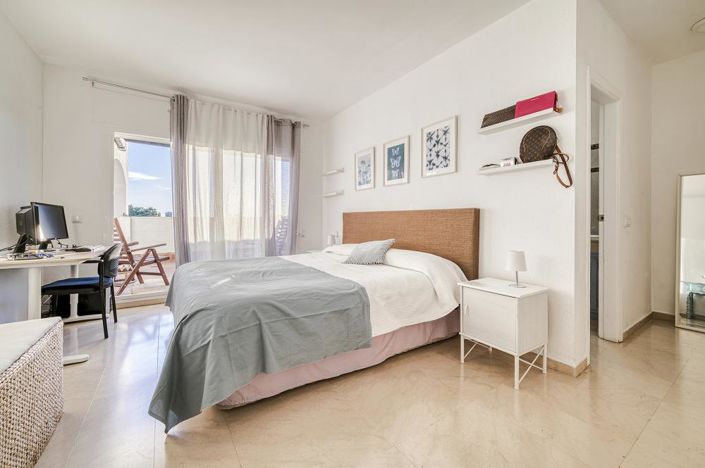 Image No.7-3 Bed Apartment for sale