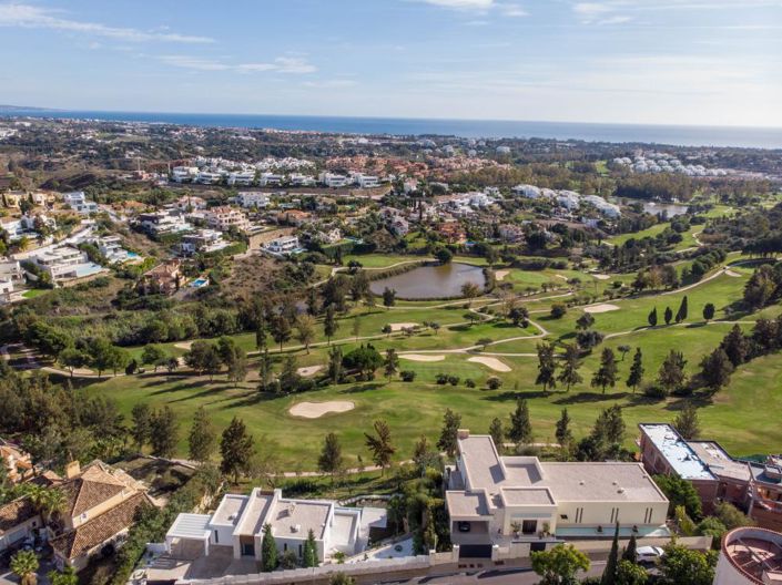 Image No.3-5 Bed Villa for sale