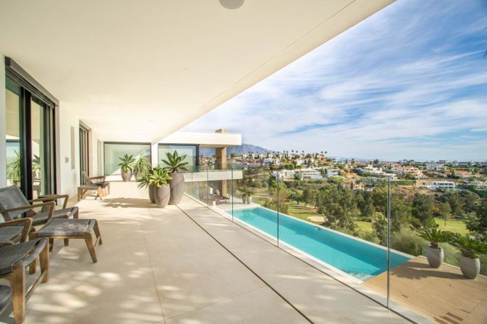 Image No.30-5 Bed Villa for sale