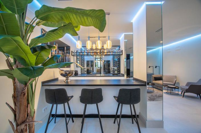 Image No.45-5 Bed Villa for sale