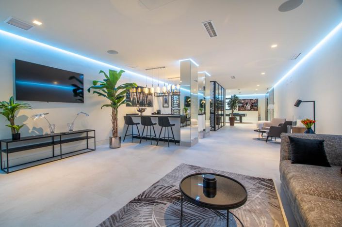 Image No.47-5 Bed Villa for sale