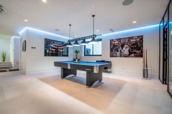 Image No.49-5 Bed Villa for sale