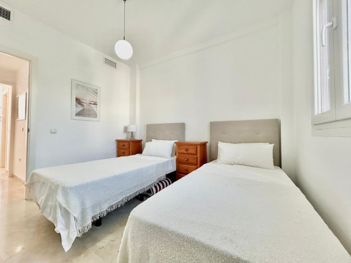 Image No.10-2 Bed Apartment for sale