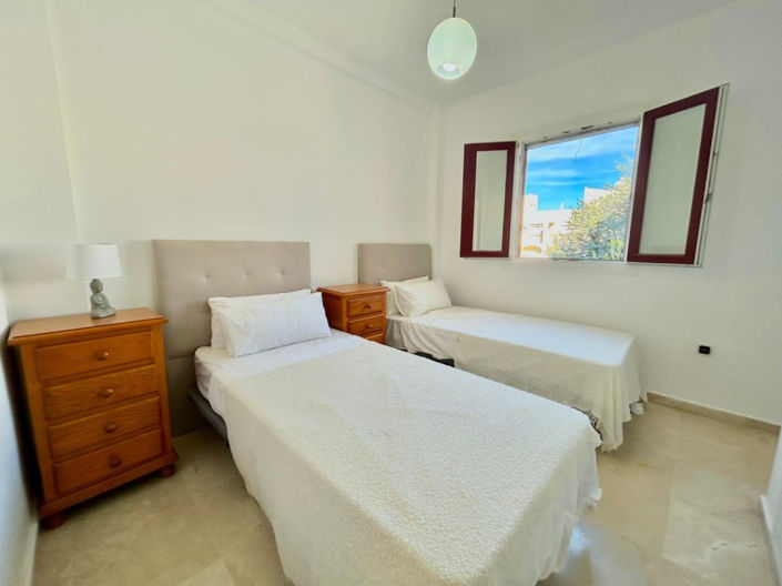 Image No.9-Appartement de 2 chambres à vendre à Casares