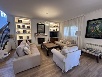 4-c23c0f86247804fa50226aecd8b0b2c8