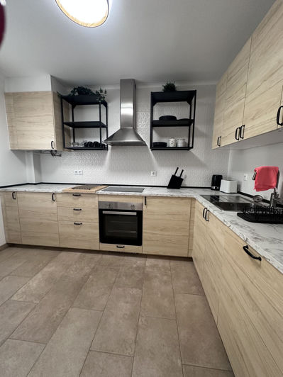 Image No.8-2 Bed Apartment for sale