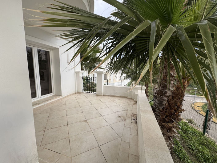 Image No.20-2 Bed Apartment for sale