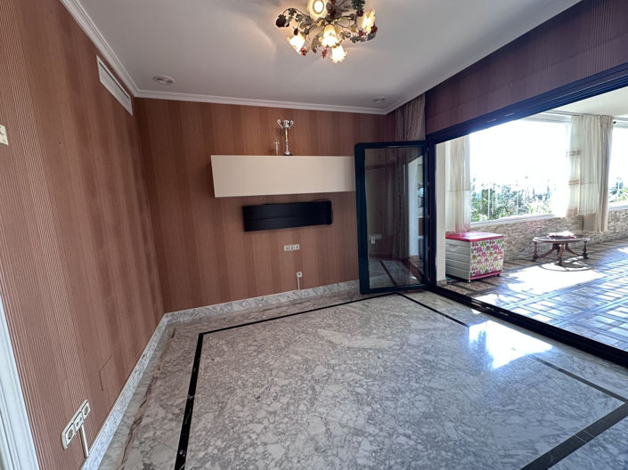 Image No.14-4 Bed Apartment for sale