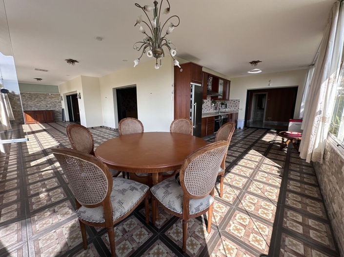 Image No.18-4 Bed Apartment for sale