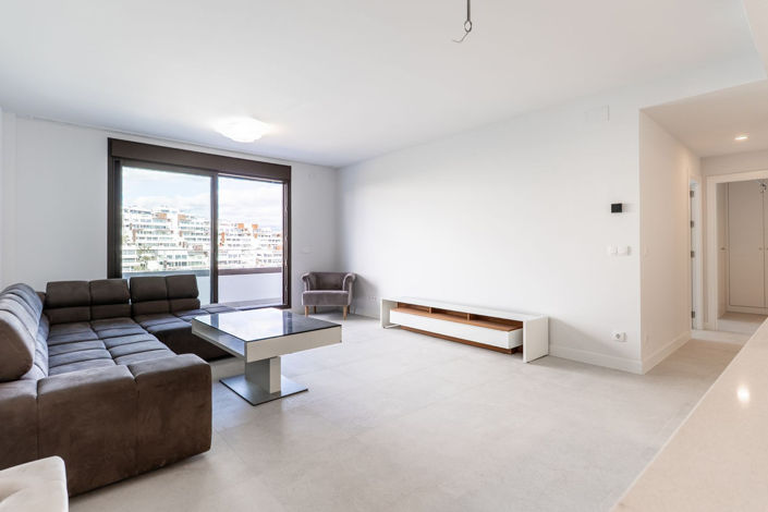 Image No.5-Appartement de 2 chambres à vendre à Estepona