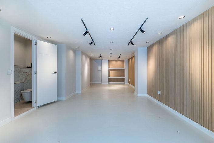 Image No.9-1 Bed Property for sale