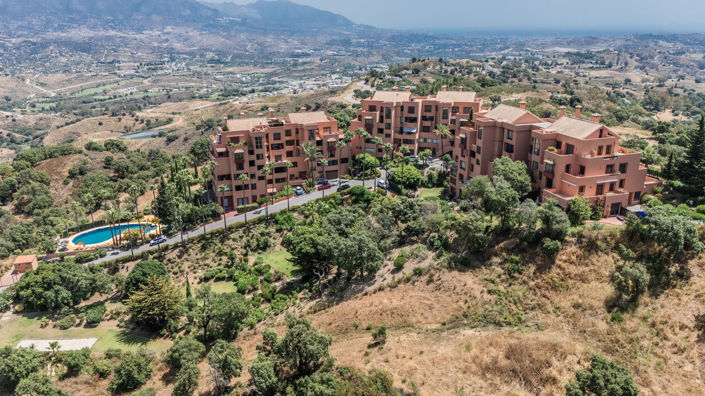 Image No.24-3 Bed Apartment for sale