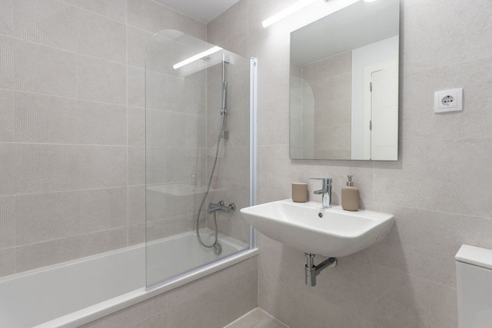 Image No.19-3 Bed Apartment for sale