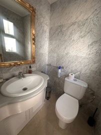 13-5fd73dea700db77384c091ca9818b1a9