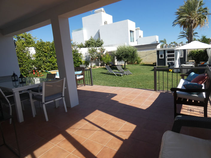 Image No.4-5 Bed Villa for sale