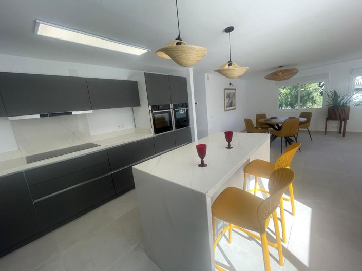 Image No.22-4 Bed Villa for sale