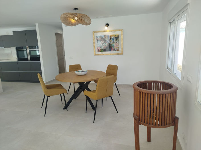 Image No.24-4 Bed Villa for sale