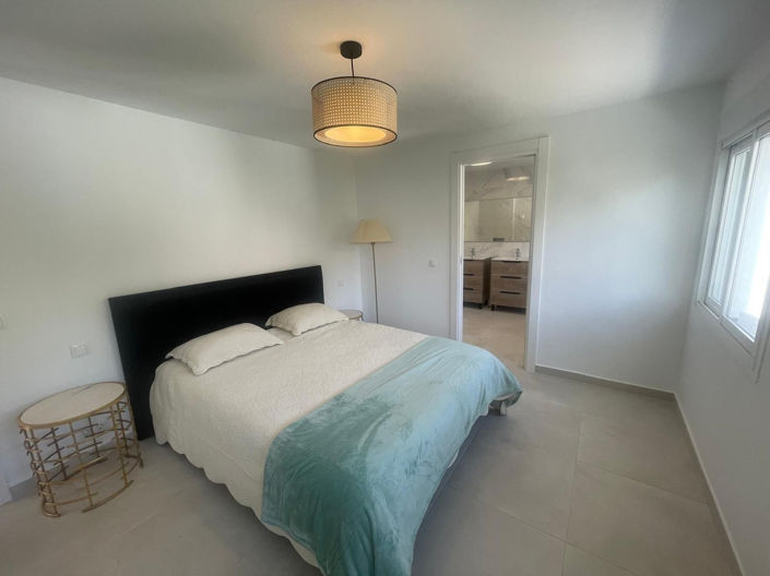 Image No.43-4 Bed Villa for sale