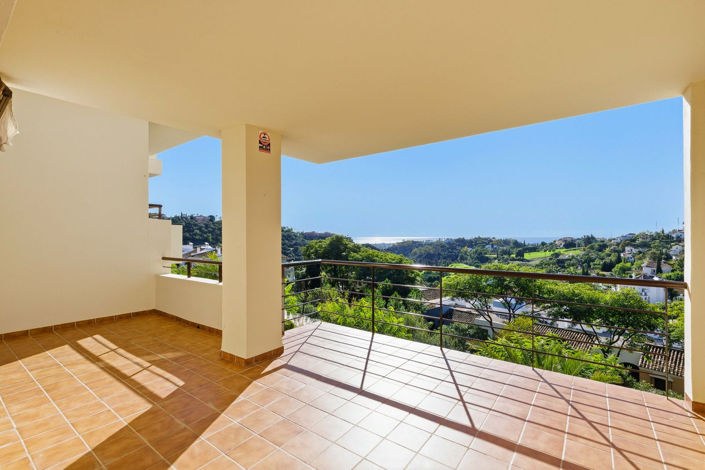Image No.15-4 Bed Apartment for sale