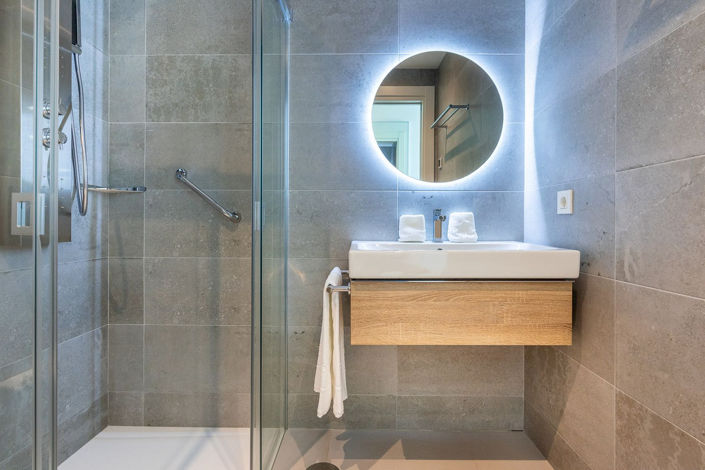 Image No.18-2 Bed Apartment for sale