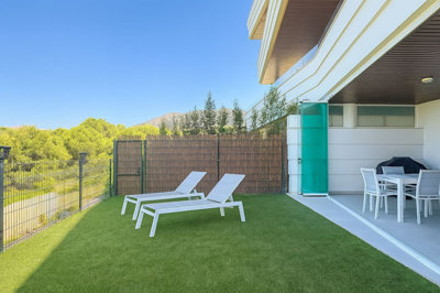 11-20939a0134ad724a8cb2a801094d15a4