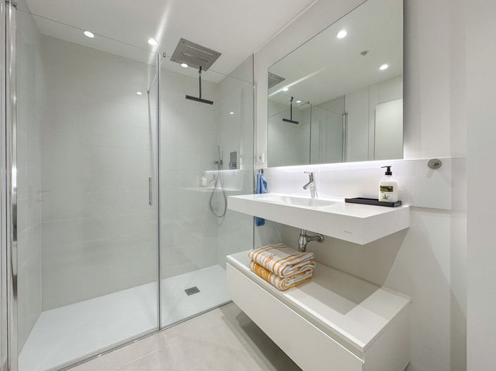 Image No.16-2 Bed Apartment for sale