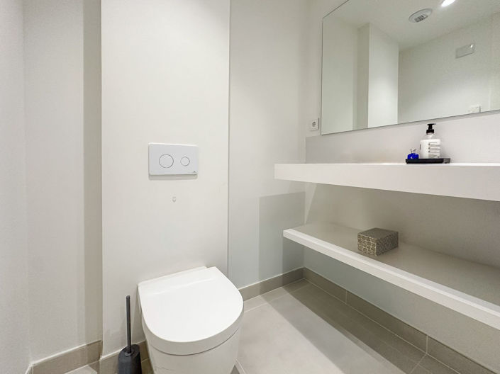 Image No.21-2 Bed Apartment for sale