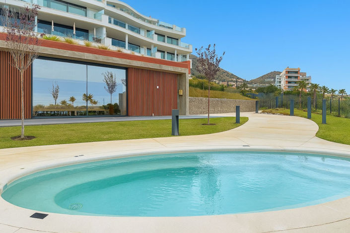 Image No.25-2 Bed Apartment for sale