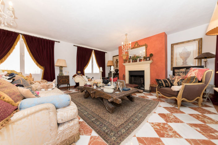 Image No.6-5 Bed Villa for sale