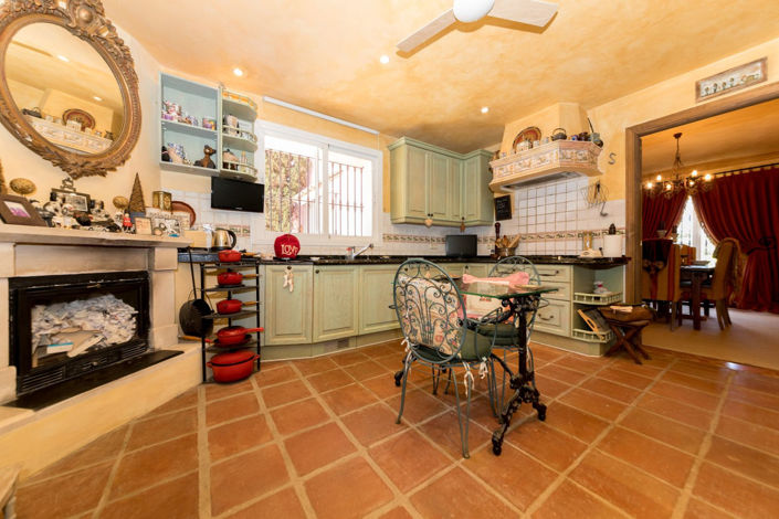 Image No.9-5 Bed Villa for sale