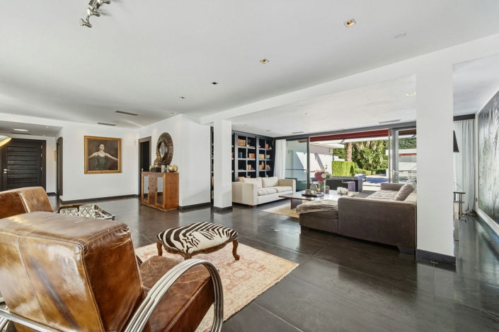 Image No.25-6 Bed Villa for sale