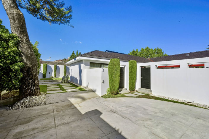 Image No.5-6 Bed Villa for sale