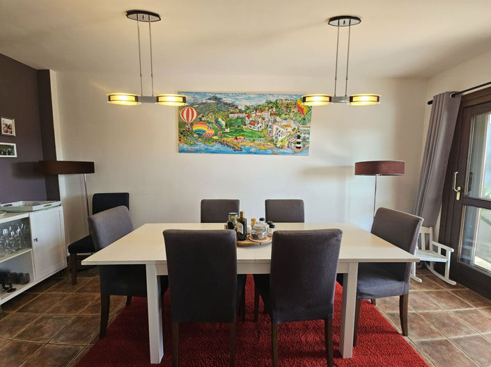 Image No.4-4 Bed Townhouse for sale