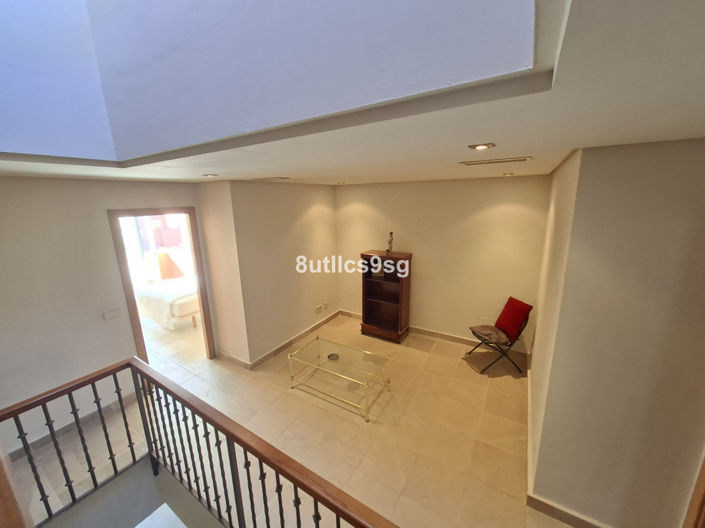 Image No.39-2 Bed Townhouse for sale