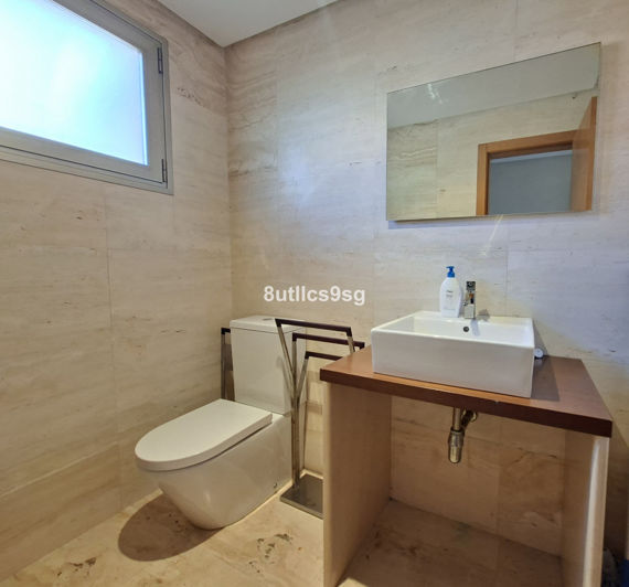 Image No.7-2 Bed Townhouse for sale