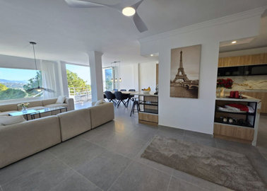 2-5bd7b9d04b45e33852eaf0ec6670150d