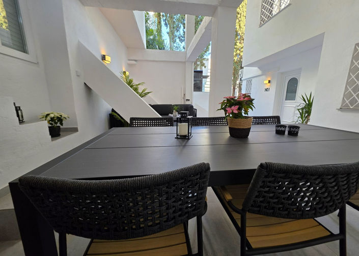 Image No.28-3 Bed Apartment for sale