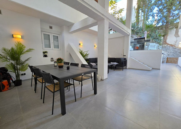 Image No.8-3 Bed Apartment for sale