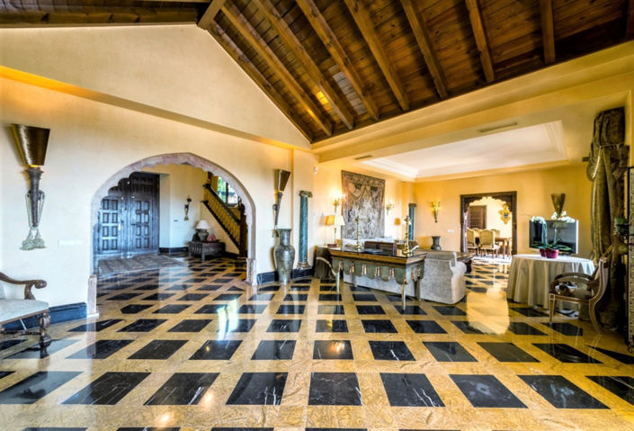 Image No.11-6 Bed Villa for sale