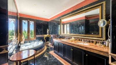 7-aa4cc561180b369757c0bb4af9886cd3