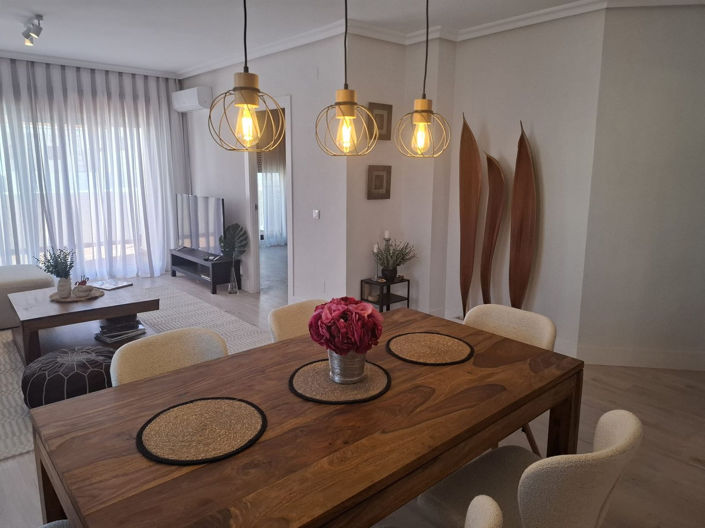 Image No.24-3 Bed Apartment for sale